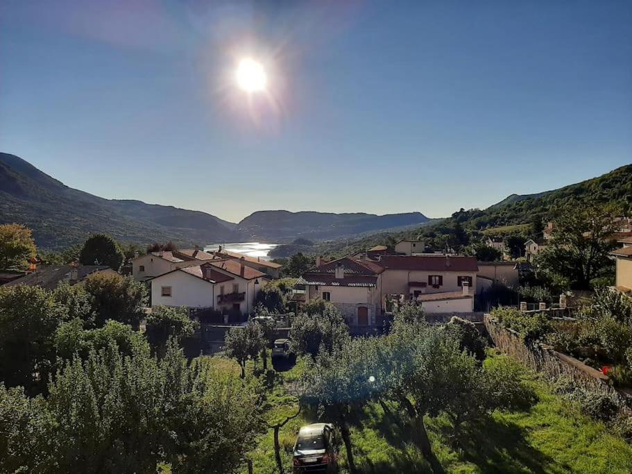 Casa Con Vista Lago, Civitella Alfedena Exterior foto